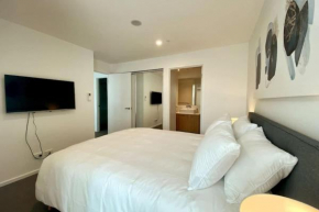 Luxurious 2BR Apt @ Adelaide CBD with Pool-Gym-BBQ, Adelaide